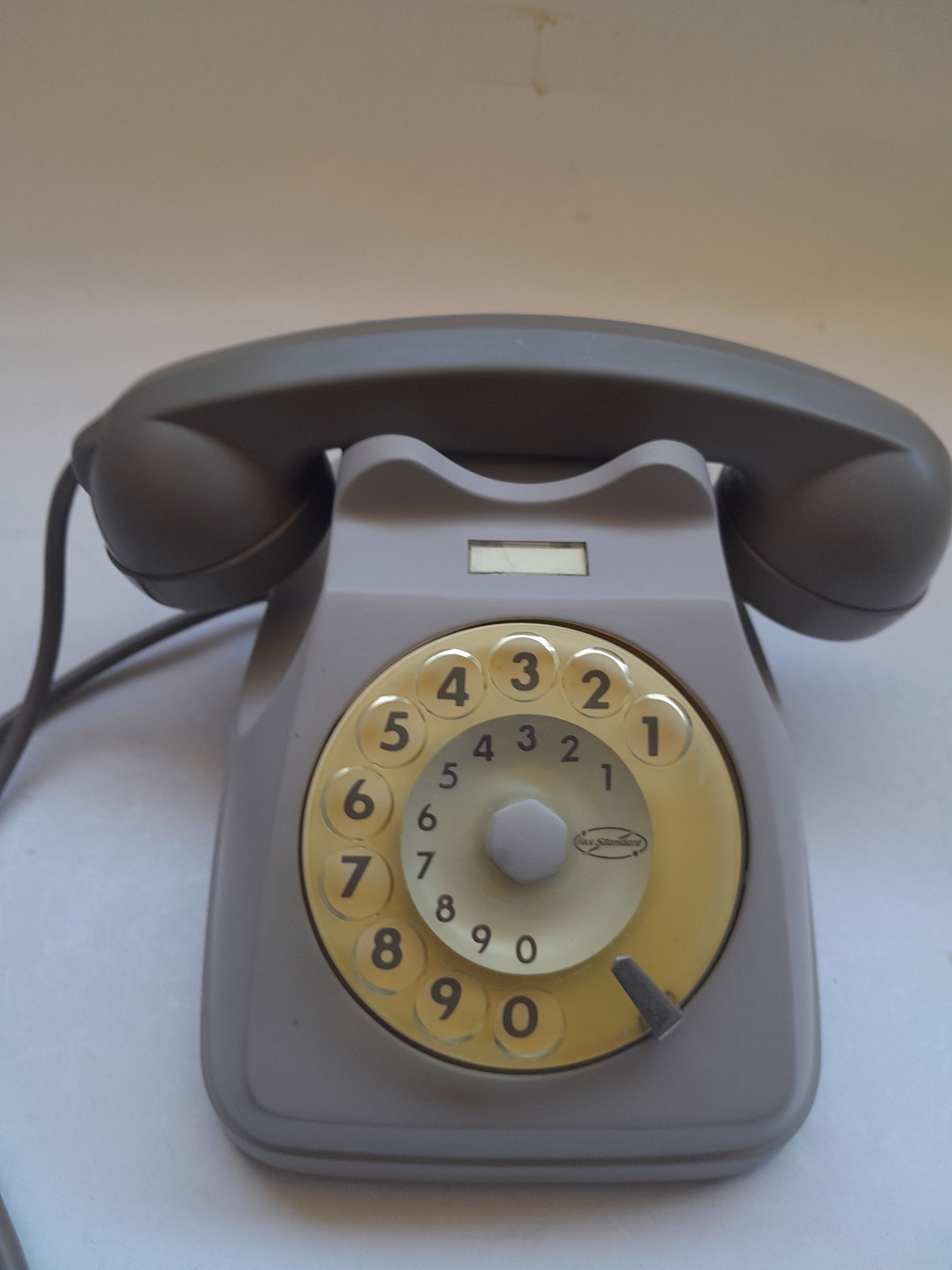 El Kram Le Kram Est Autre Autre Ancien telephone a roulette original des annees 70